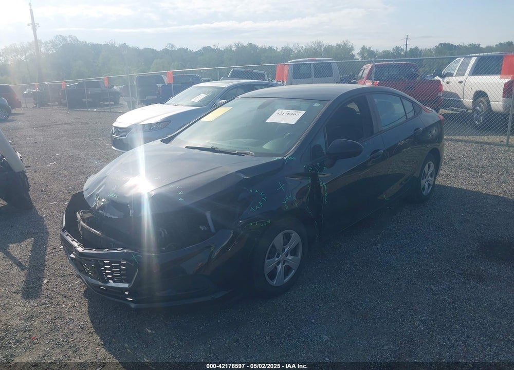 2018 CHEVROLET CRUZE VIN: 1G1BC5SM7J7122417