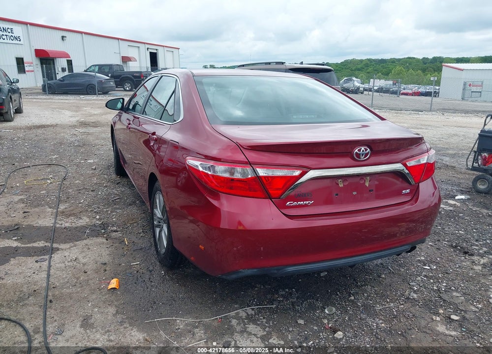 2015 TOYOTA CAMRY SE VIN: 4T1BF1FK2FU909179