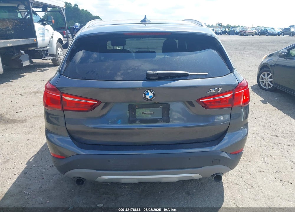 2016 BMW X1 VIN: WBXHT3C34G5E47922