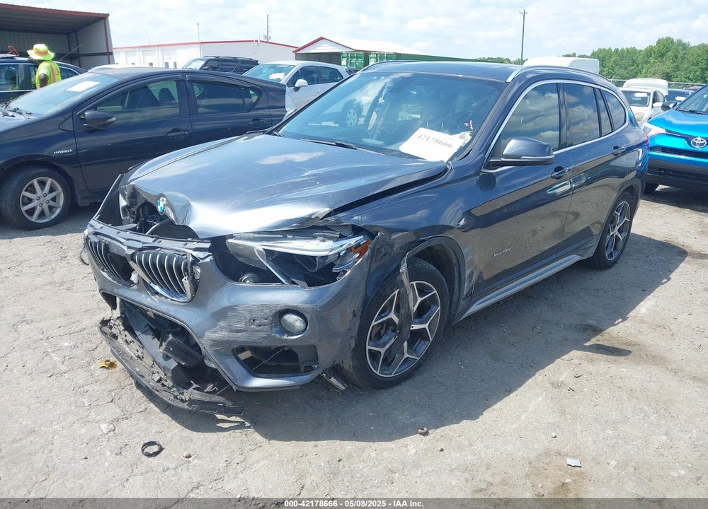 2016 BMW X1 VIN: WBXHT3C34G5E47922