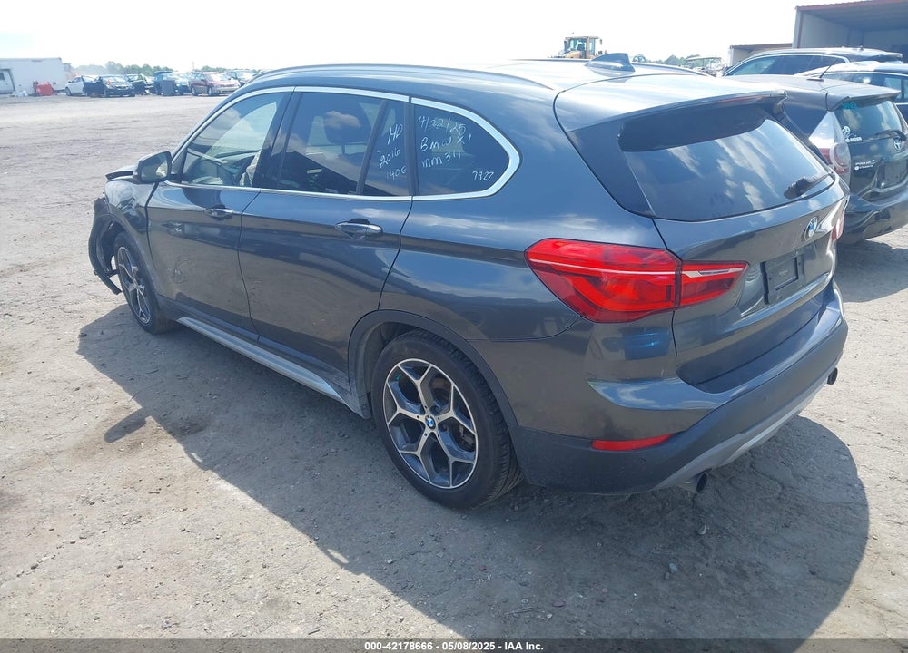 2016 BMW X1 VIN: WBXHT3C34G5E47922