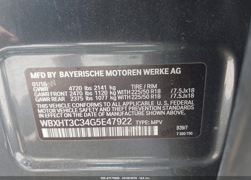 2016 BMW X1 VIN: WBXHT3C34G5E47922