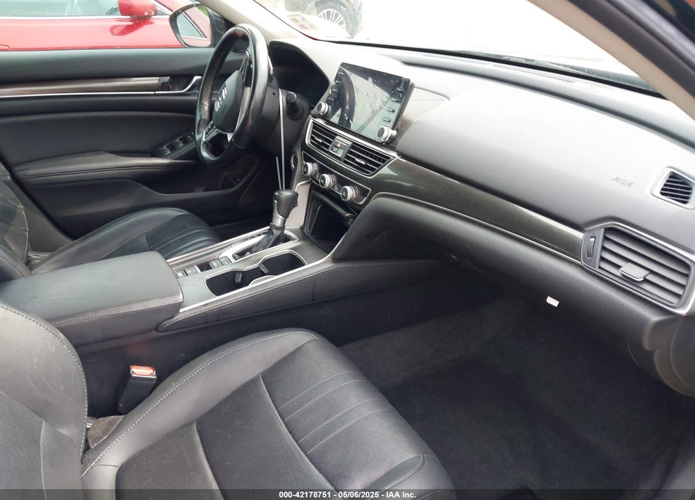 2021 HONDA ACCORD VIN: 1HGCV1F43MA008464