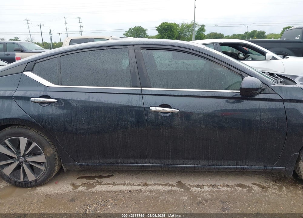 2022 NISSAN ALTIMA VIN: 1N4BL4DVXNN324148
