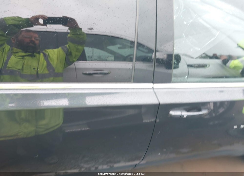 2019 CHEVROLET TRAVERSE 1LT VIN: 1GNERGKW2KJ225269