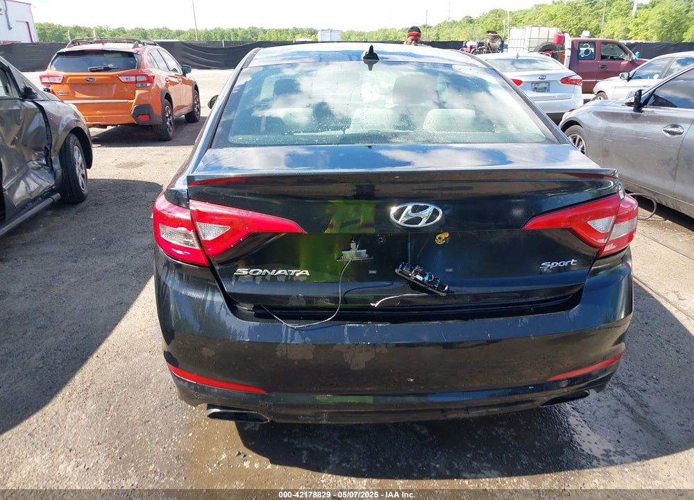 2016 HYUNDAI SONATA VIN: 5NPE34AF6GH277790