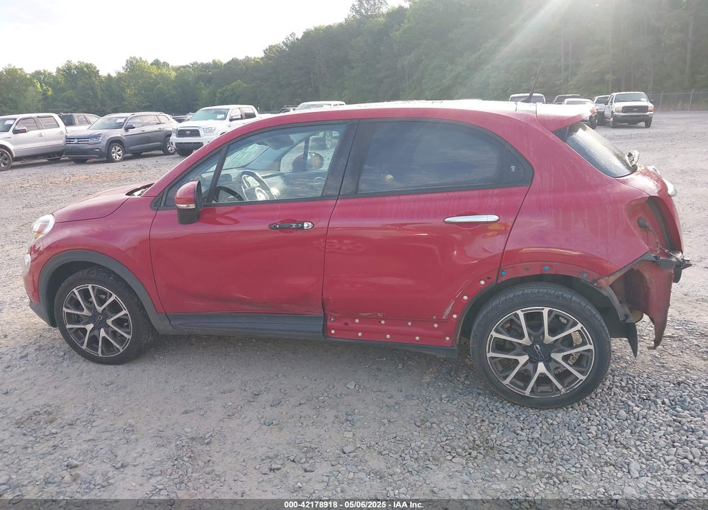 2016 FIAT 500X VIN: ZFBCFXET3GP390507