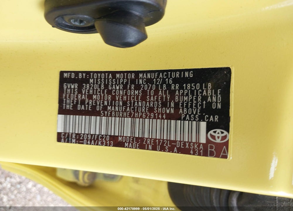 2017 TOYOTA COROLLA SE VIN: 5YFBURHE7HP629144