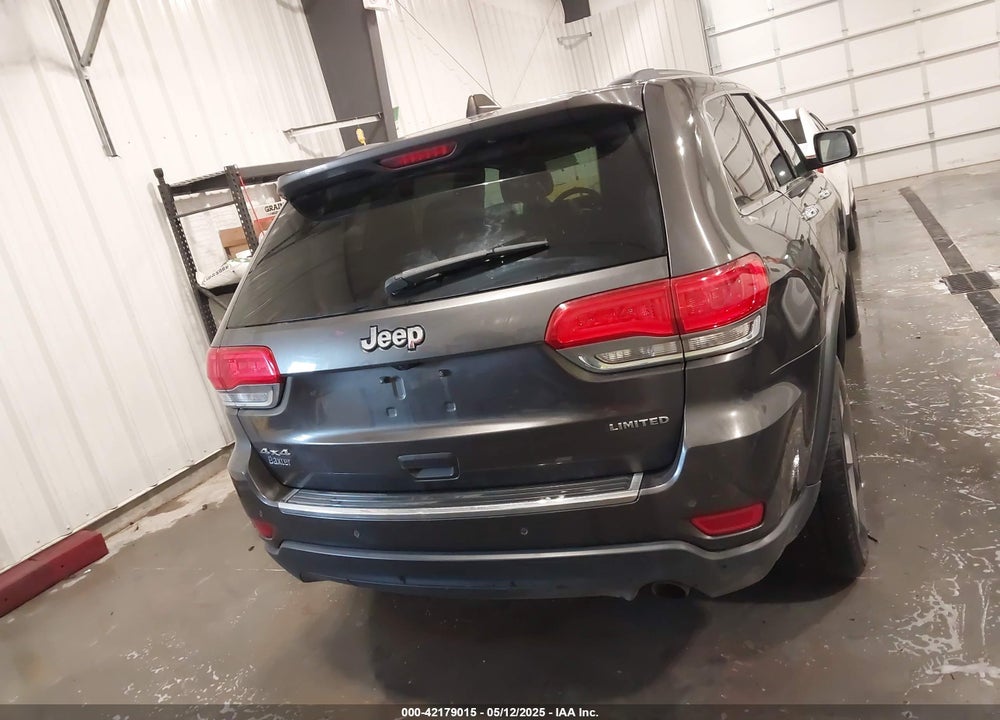 2015 JEEP GRAND CHEROKEE VIN: 1C4RJFBG2FC628716