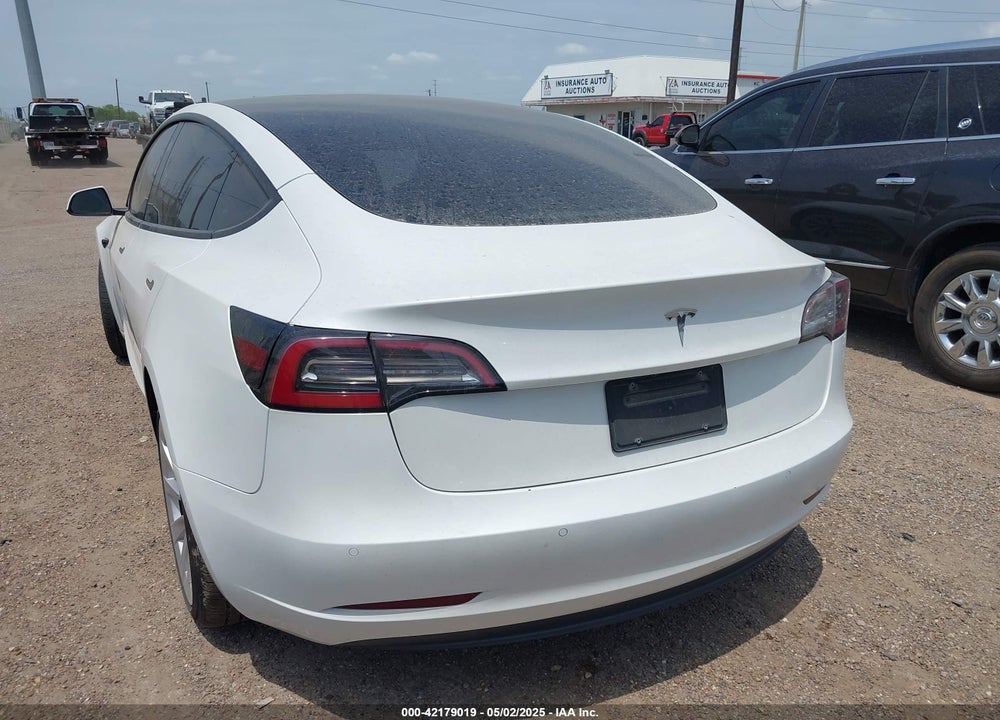 2022 TESLA MODEL 3 REAR-WHEEL DRIVE VIN: 5YJ3E1EA7NF338526