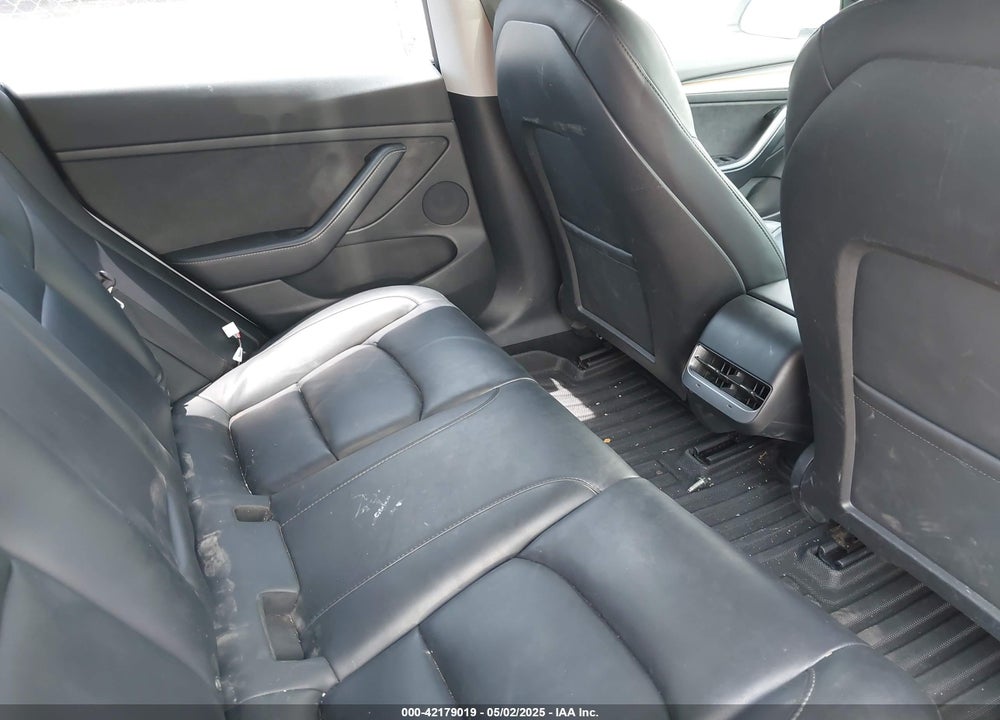 2022 TESLA MODEL 3 REAR-WHEEL DRIVE VIN: 5YJ3E1EA7NF338526
