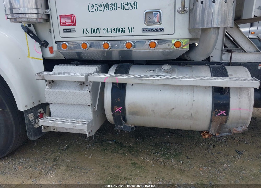 2012 WESTERN STAR/AUTO CAR CONVENTIONAL 4900FA VIN: 5KJJAEDRXCPBK8383