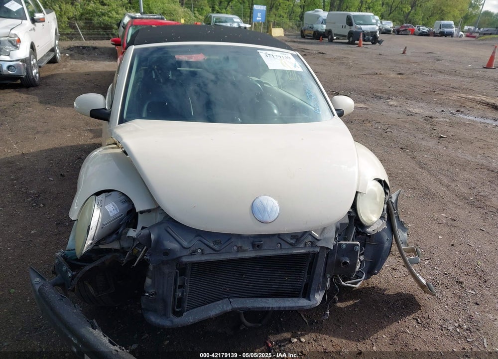 2005 VOLKSWAGEN NEW BEETLE GLS VIN: 3VWCM31Y95M306381