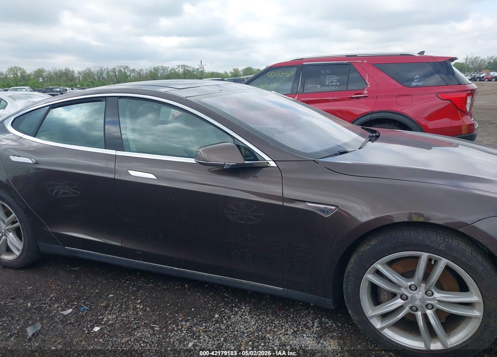 2014 TESLA MODEL S VIN: 5YJSA1H19EFP51406