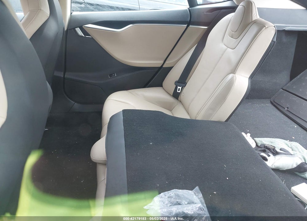 2014 TESLA MODEL S VIN: 5YJSA1H19EFP51406