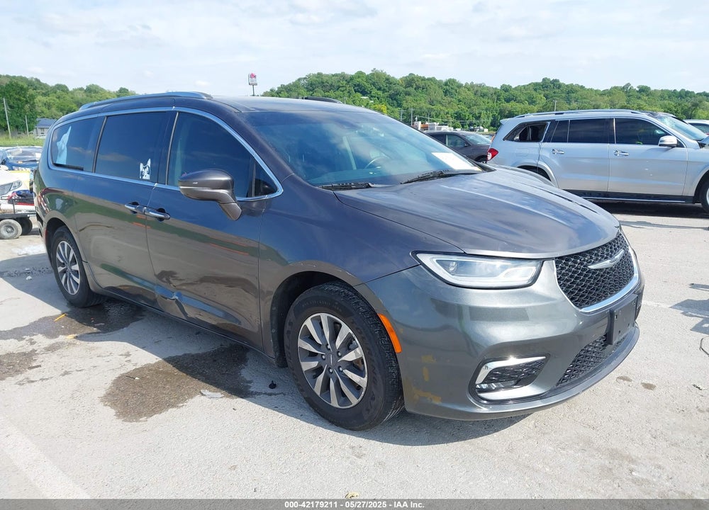 2021 CHRYSLER PACIFICA TOURING L VIN: 2C4RC1BG7MR519024