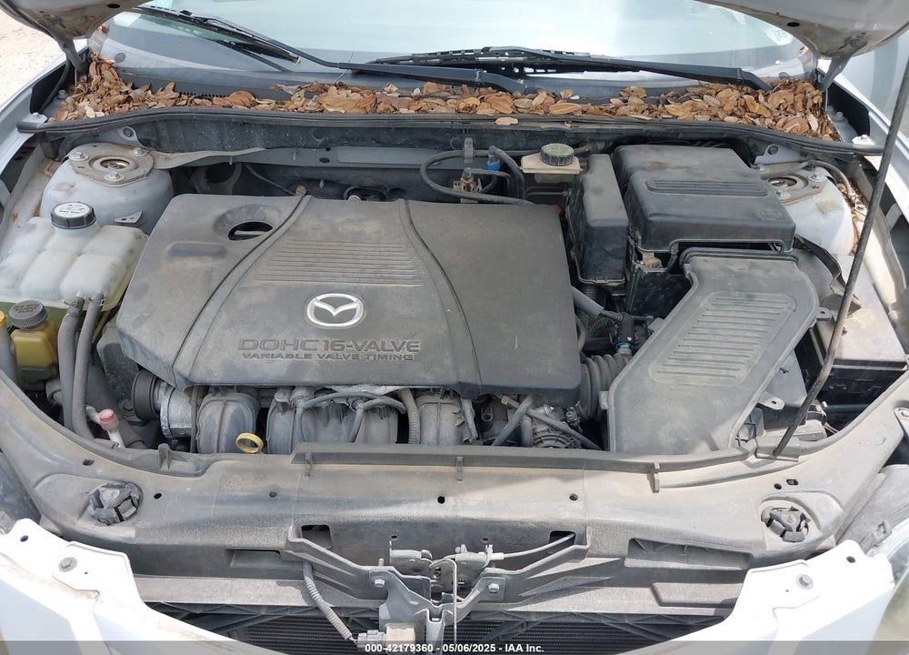2005 MAZDA 3 S VIN: JM1BK323651263896