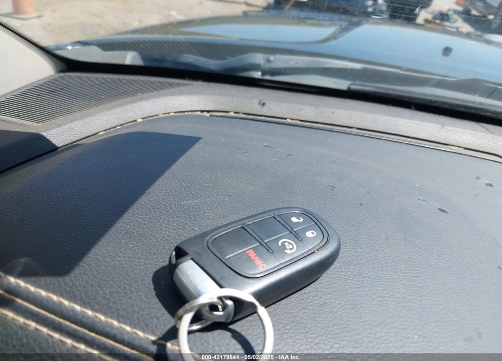 2015 RAM 2500 VIN: 3C6UR5FL4FG651469
