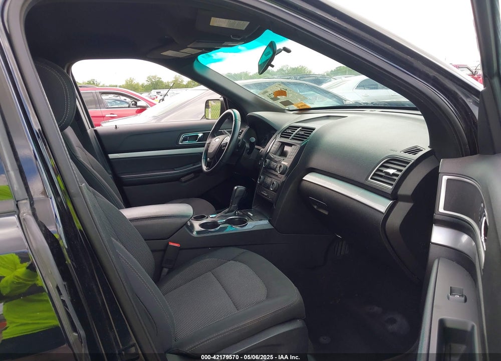 2017 FORD EXPLORER XLT VIN: 1FM5K7DH1HGC10307