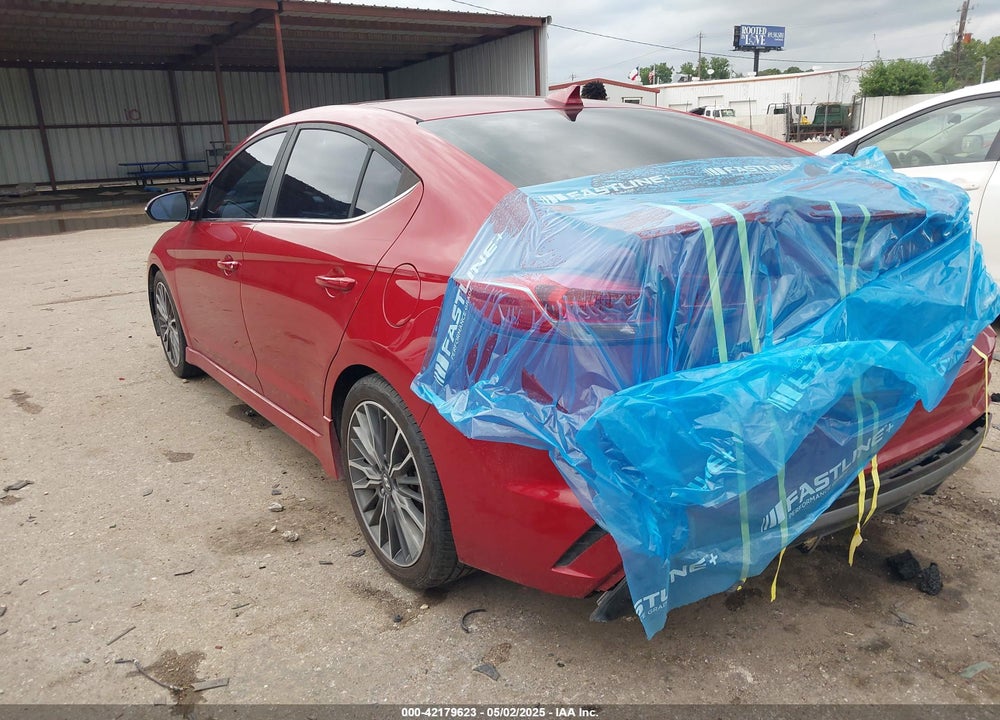2018 HYUNDAI ELANTRA VIN: KMHD04LB7JU482753
