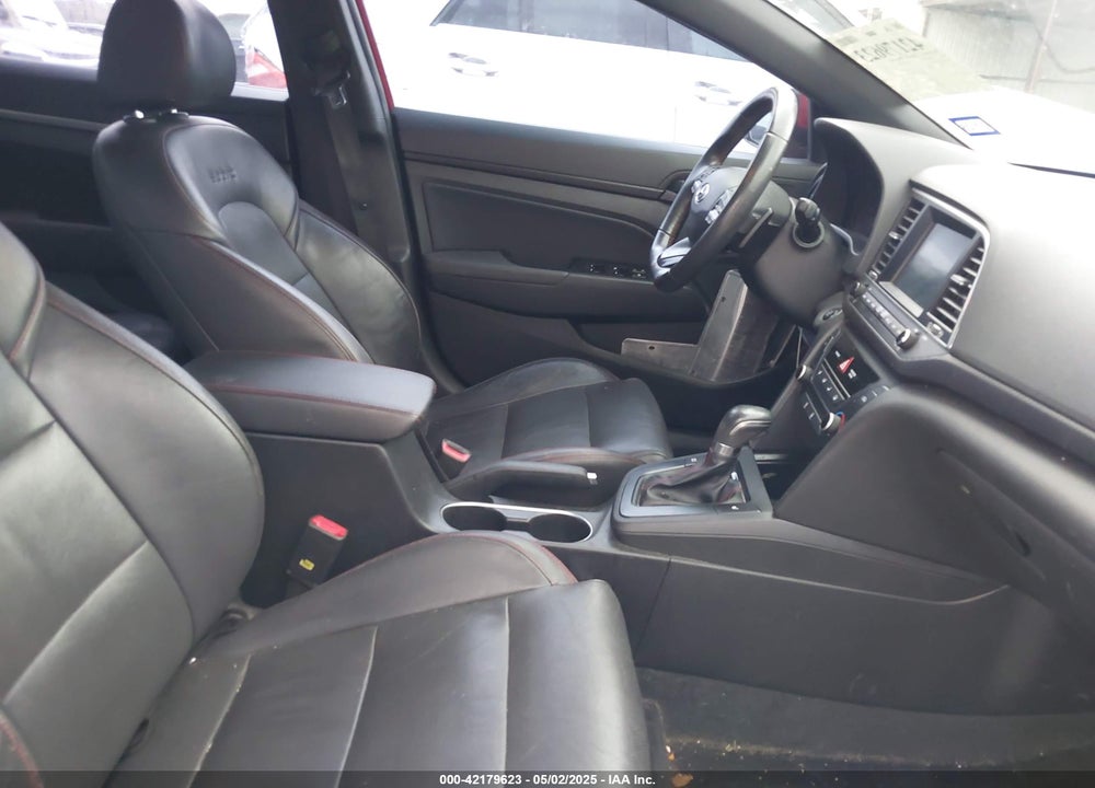 2018 HYUNDAI ELANTRA VIN: KMHD04LB7JU482753