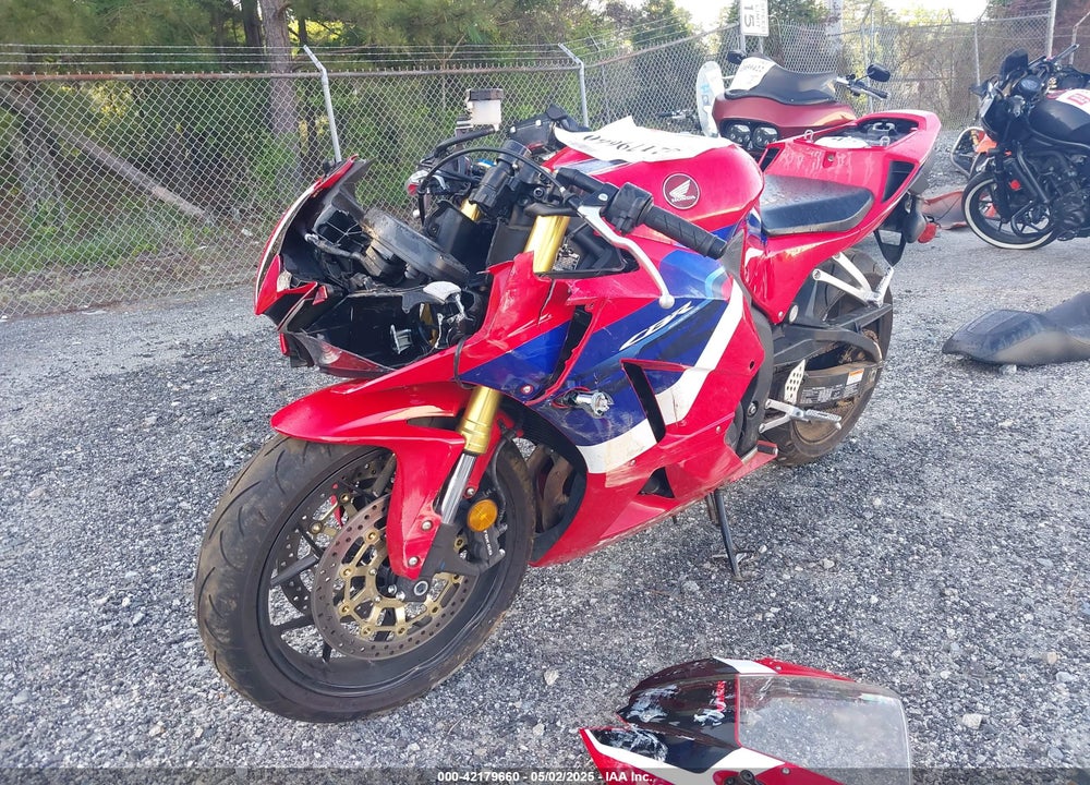 2024 HONDA CBR600 RR VIN: JH2PC40J8RK100295