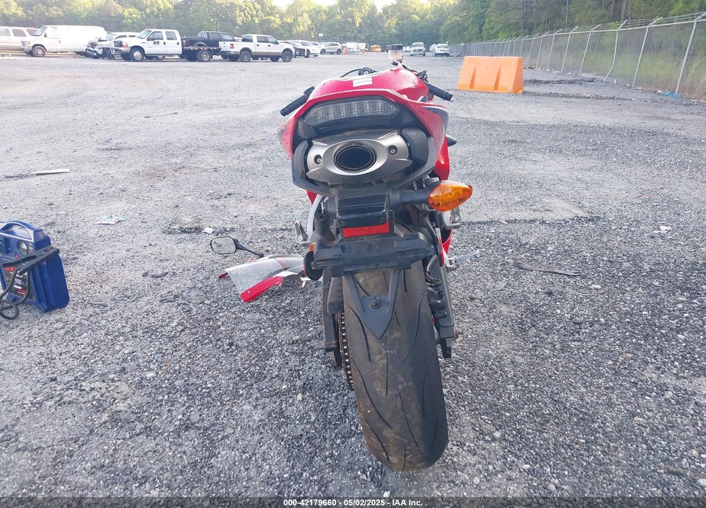 2024 HONDA CBR600 RR VIN: JH2PC40J8RK100295