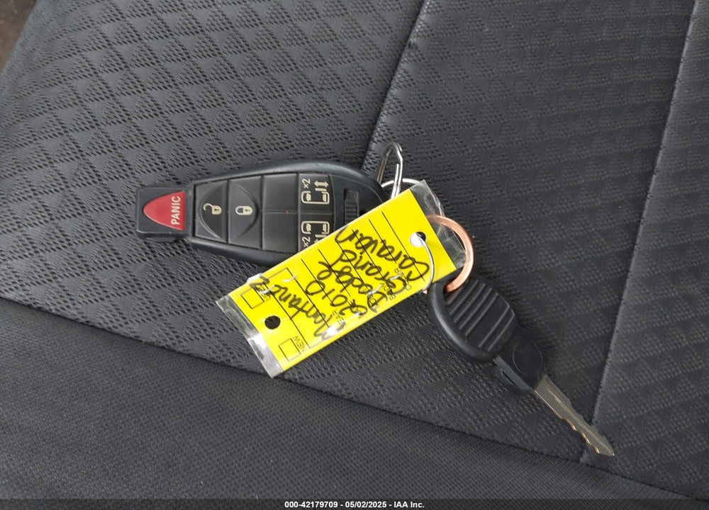 2010 DODGE GRAND CARAVAN SXT VIN: 2D4RN5D13AR251193