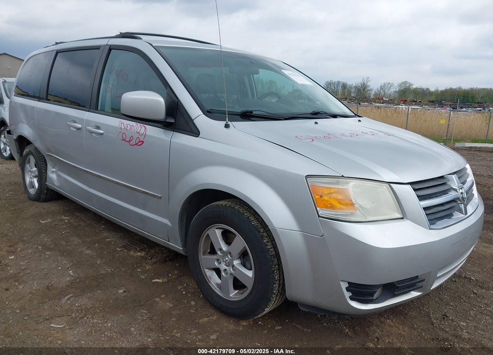 2010 DODGE GRAND CARAVAN SXT VIN: 2D4RN5D13AR251193