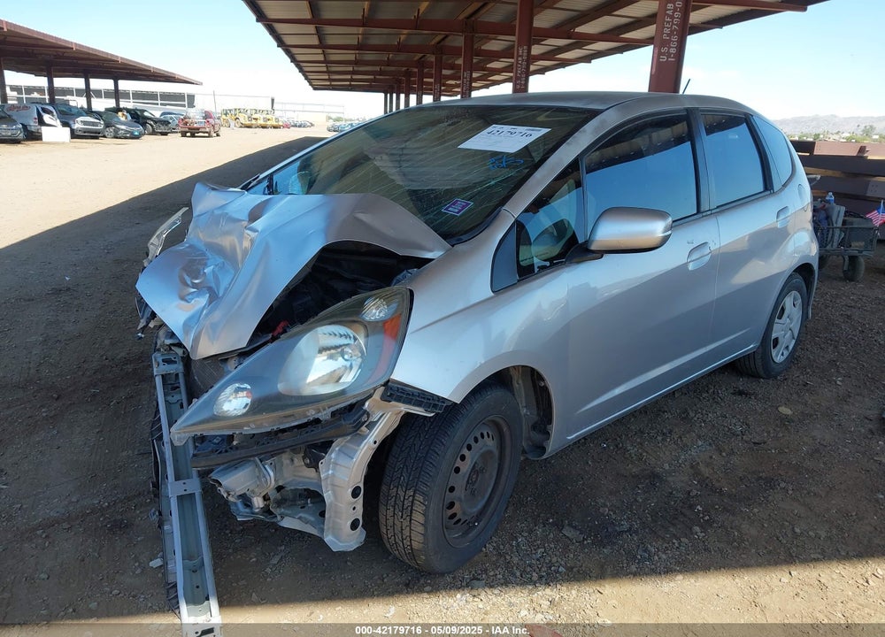 2013 HONDA FIT VIN: JHMGE8H34DC045393