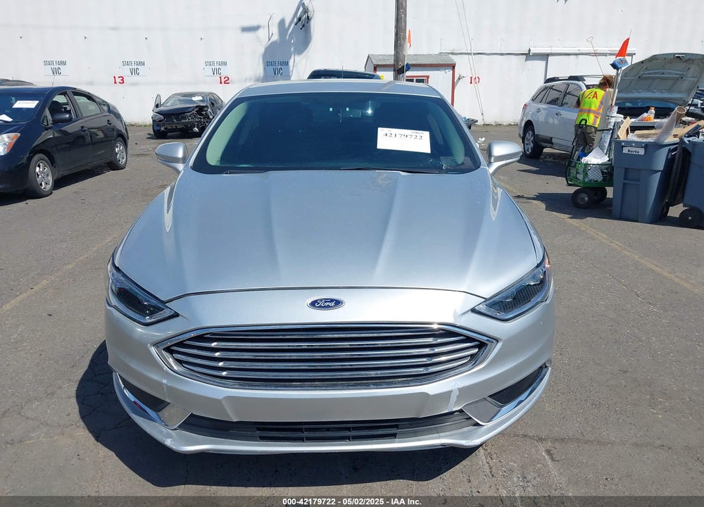 2018 FORD FUSION ENERGI SE LUXURY VIN: 3FA6P0PU1JR150396