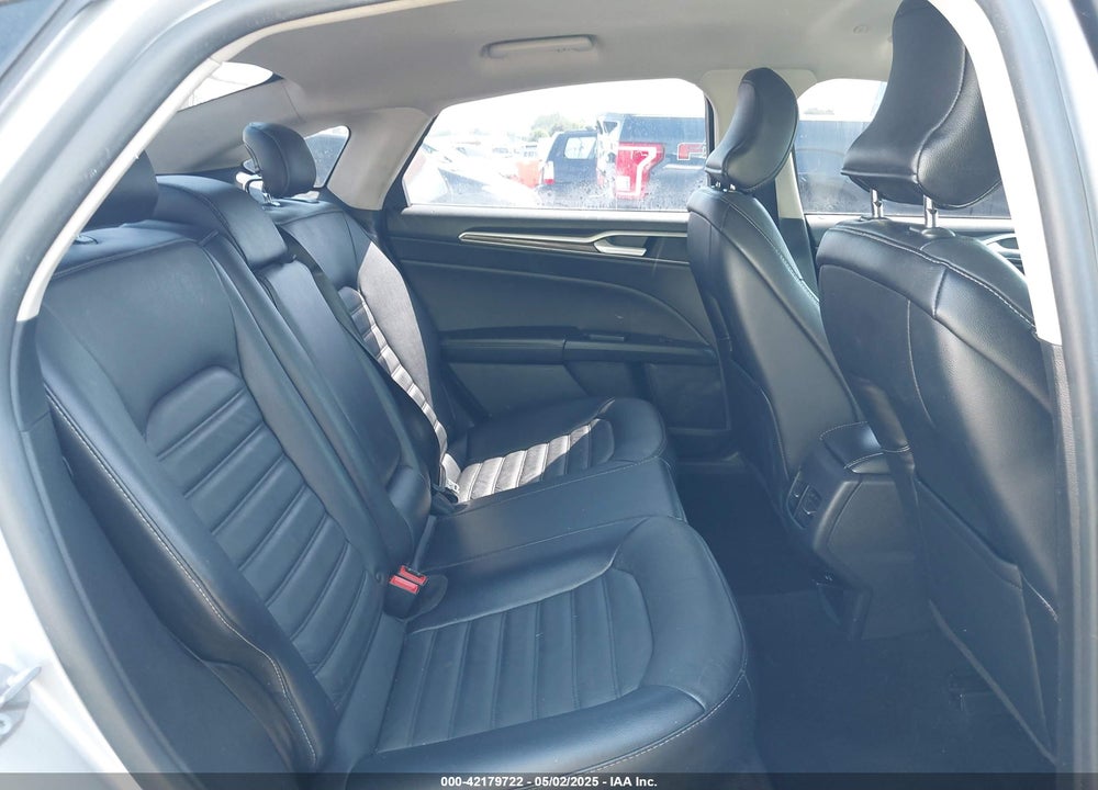 2018 FORD FUSION ENERGI SE LUXURY VIN: 3FA6P0PU1JR150396