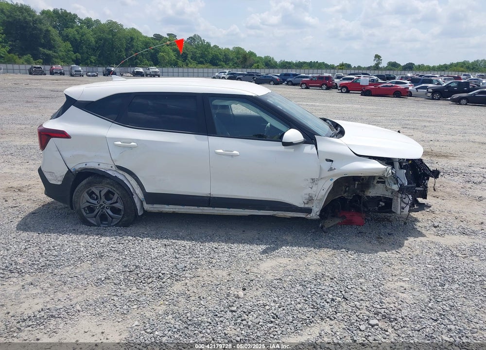 2024 KIA SELTOS VIN: KNDEPCAA7R7579163
