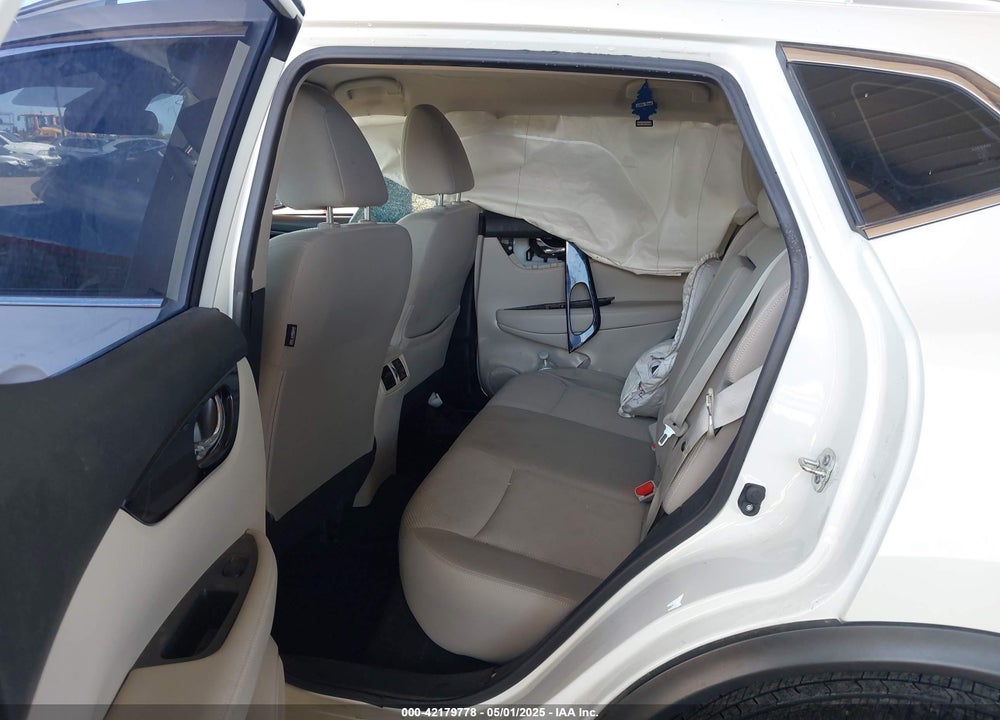 2020 NISSAN ROGUE SPORT VIN: JN1BJ1CV2LW271648