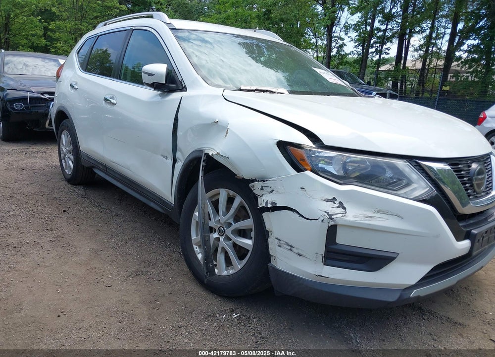 2018 NISSAN ROGUE VIN: KNMAT2MT9JP533887