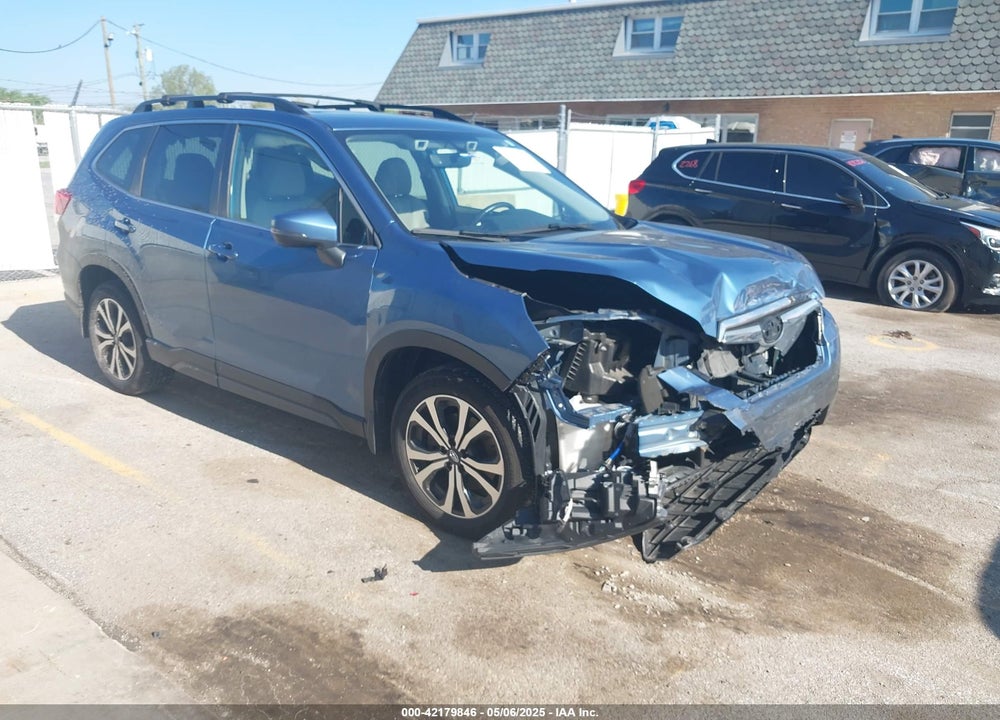 2021 SUBARU FORESTER LIMITED VIN: JF2SKAUC2MH439576