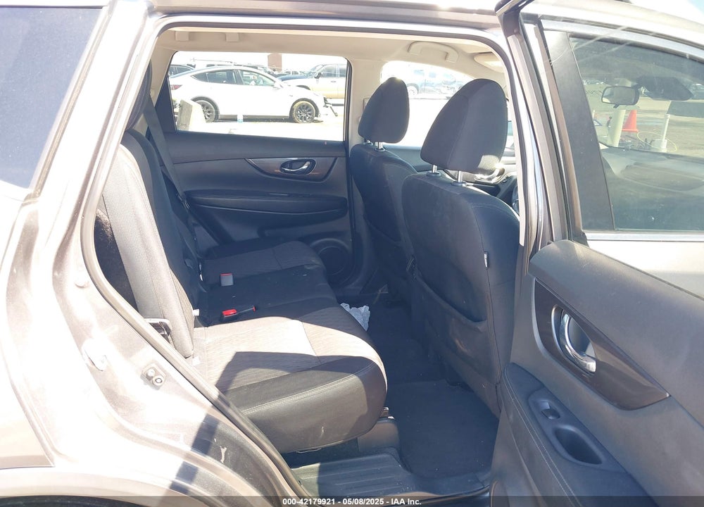 2019 NISSAN ROGUE VIN: 5N1AT2MTXKC713447
