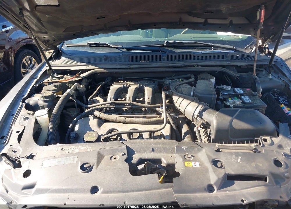 2011 FORD TAURUS VIN: 1FAHP2DW6BG159825