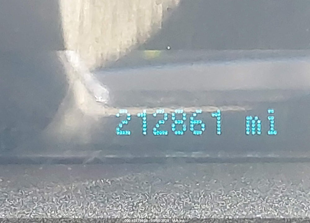 2011 FORD TAURUS VIN: 1FAHP2DW6BG159825
