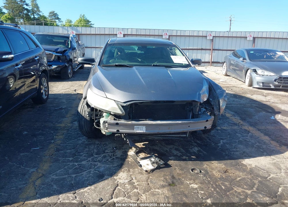 2011 FORD TAURUS VIN: 1FAHP2DW6BG159825