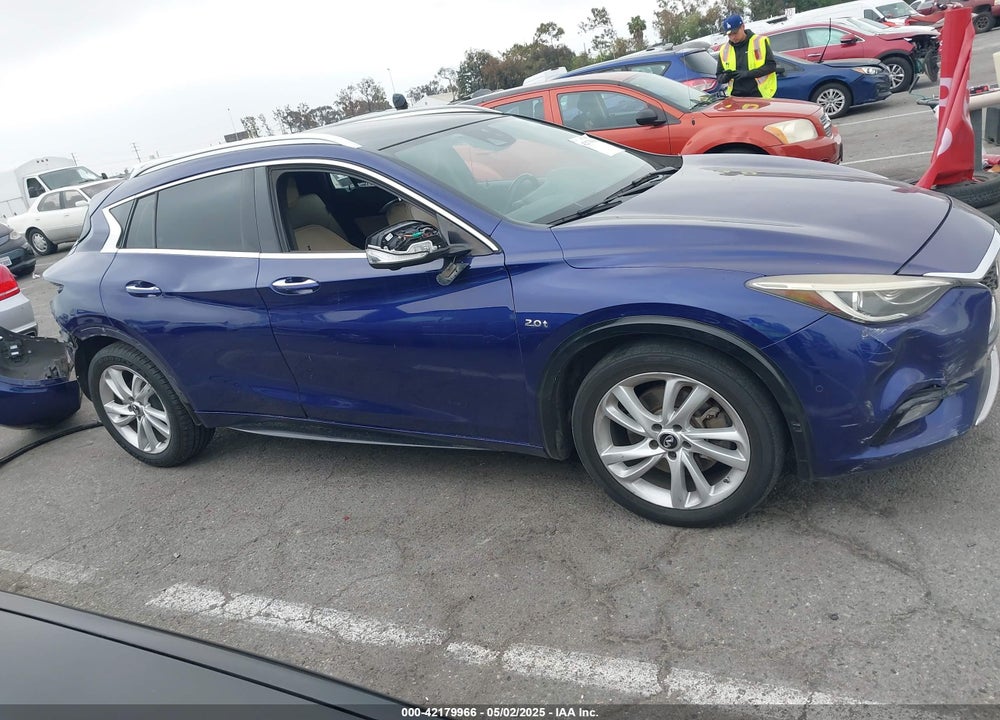 2018 INFINITI QX30 PREMIUM VIN: SJKCH5CP8JA046812