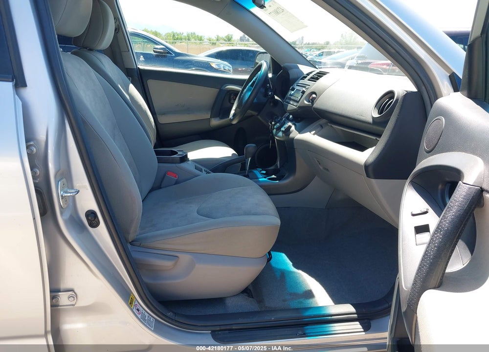 2012 TOYOTA RAV4 VIN: 2T3BF4DV8CW180266