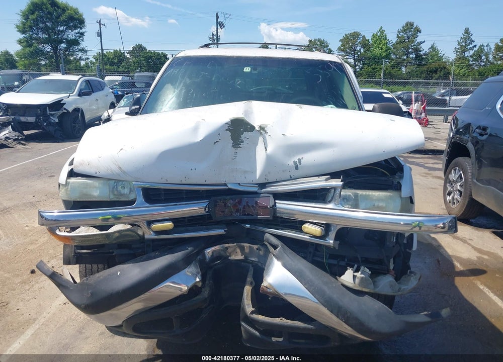 2003 CHEVROLET SUBURBAN 1500 LS VIN: 3GNEC16Z43G155599