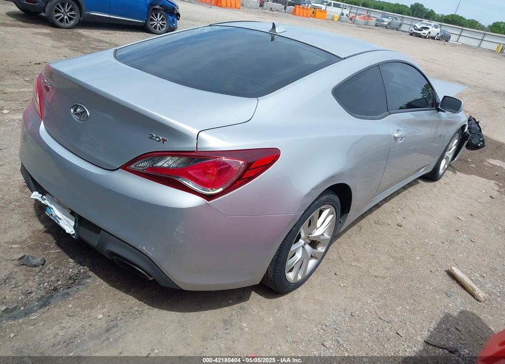 2013 HYUNDAI GENESIS VIN: KMHHT6KDXDU084903