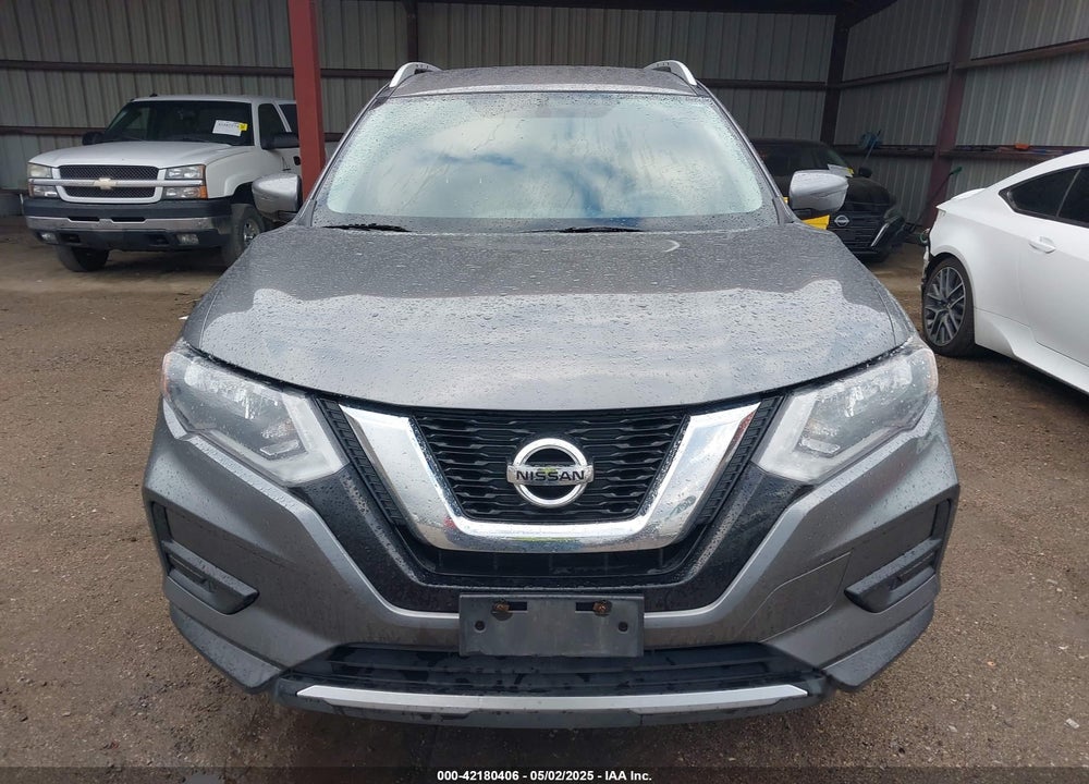 2017 NISSAN ROGUE VIN: KNMAT2MV3HP556254