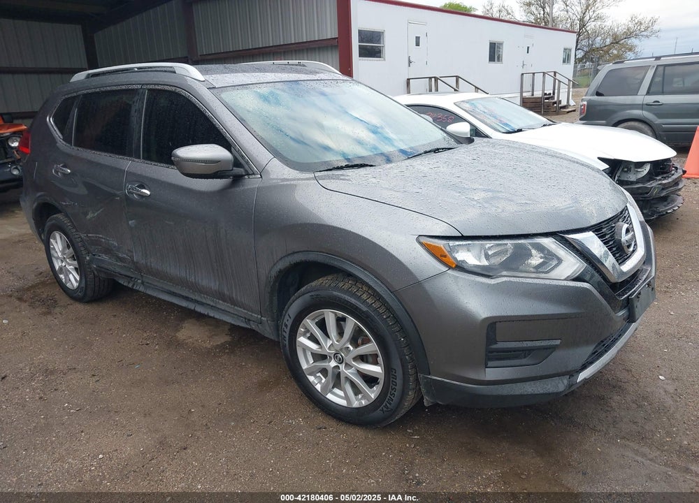 2017 NISSAN ROGUE VIN: KNMAT2MV3HP556254