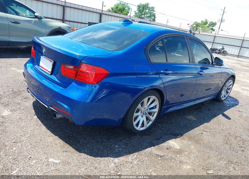2013 BMW 3 SERIES VIN: WBA3B9C55DF586732