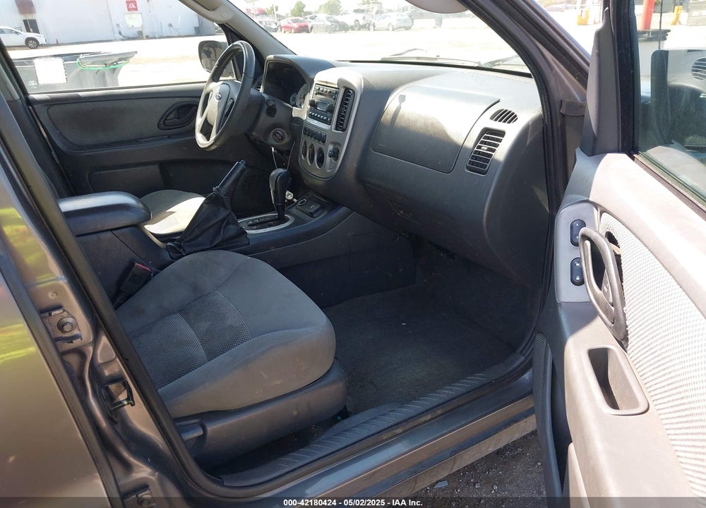 2005 FORD ESCAPE HYBRID VIN: 1FMYU96H95KC95213