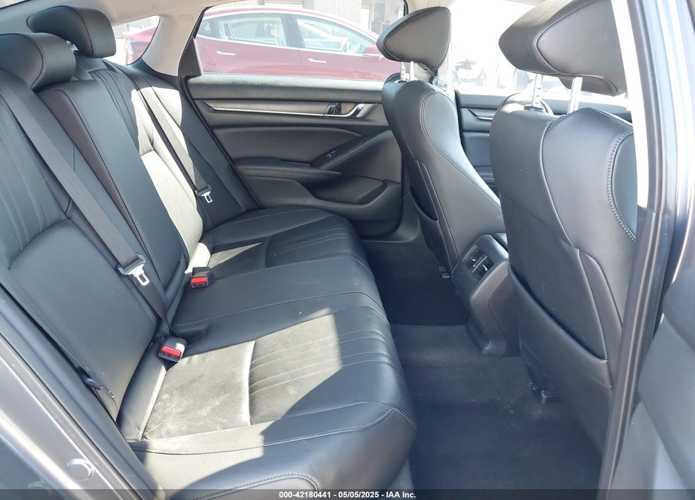2020 HONDA ACCORD VIN: 1HGCV3F52LA005882