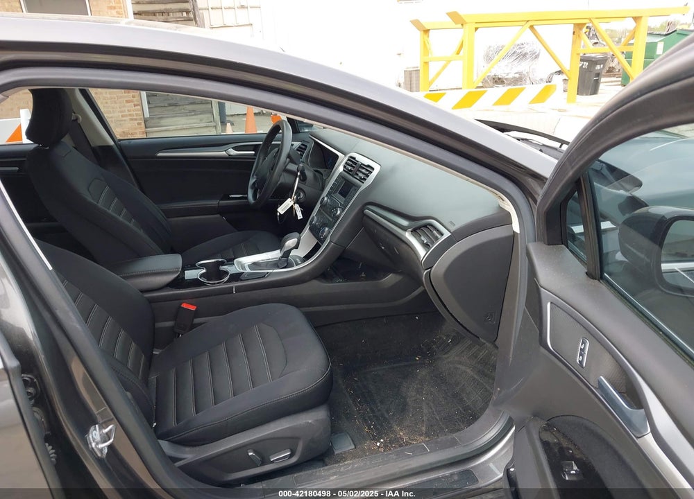 2015 FORD FUSION VIN: 3FA6P0H72FR220665